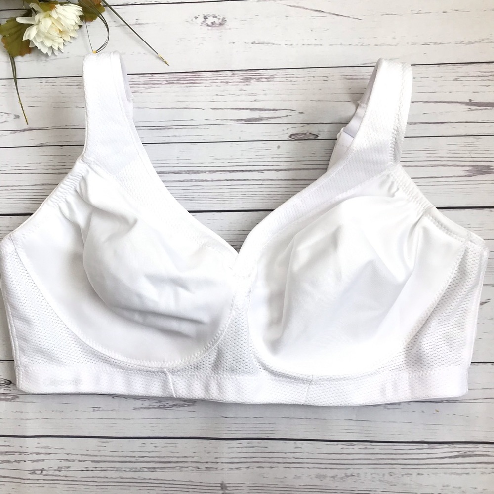 White Seamless Versatile Medium Support Bra - image 2